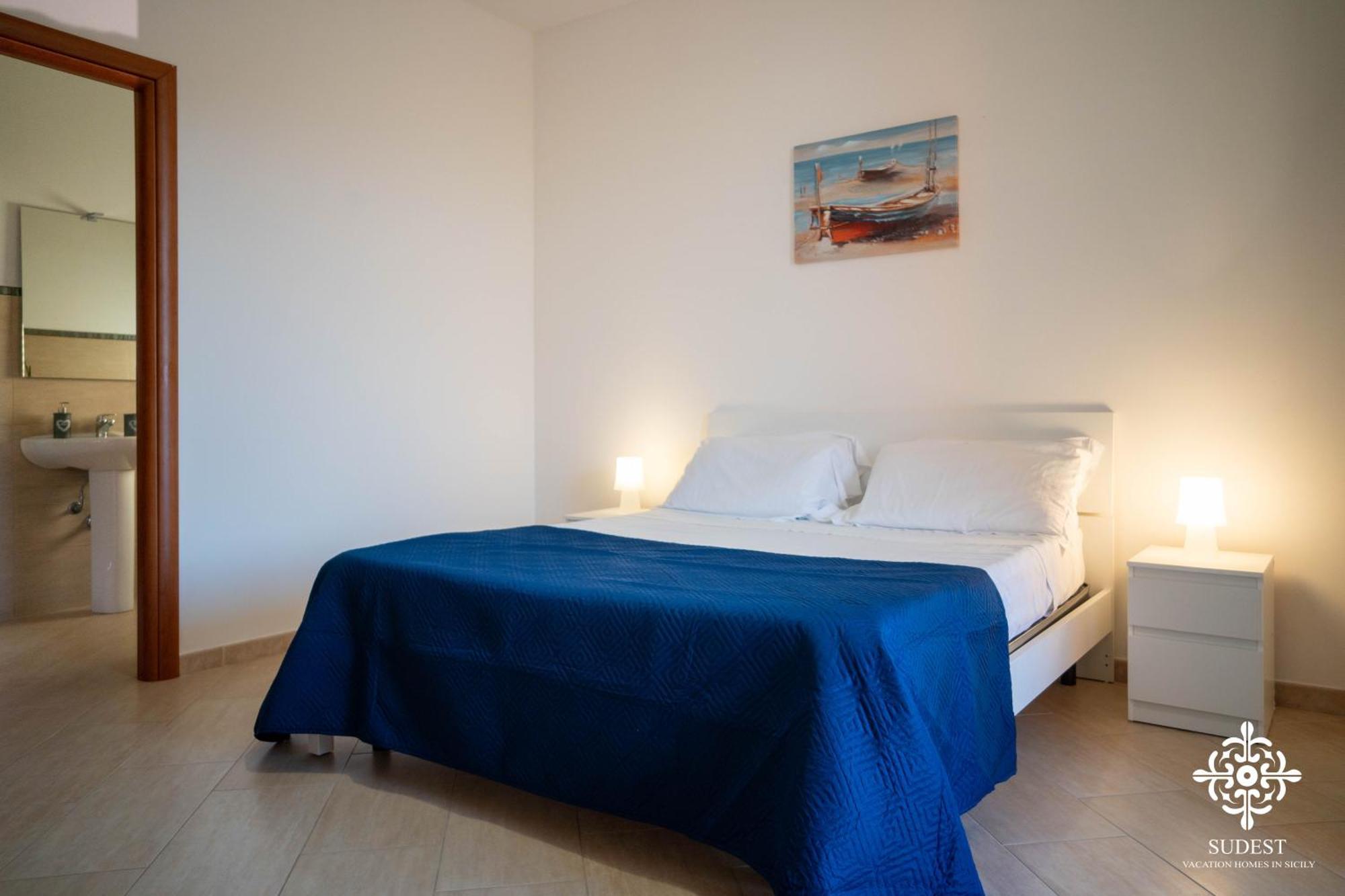 Villa Seaside - Beach Retreat With Jacuzzi Szirakúza Kültér fotó